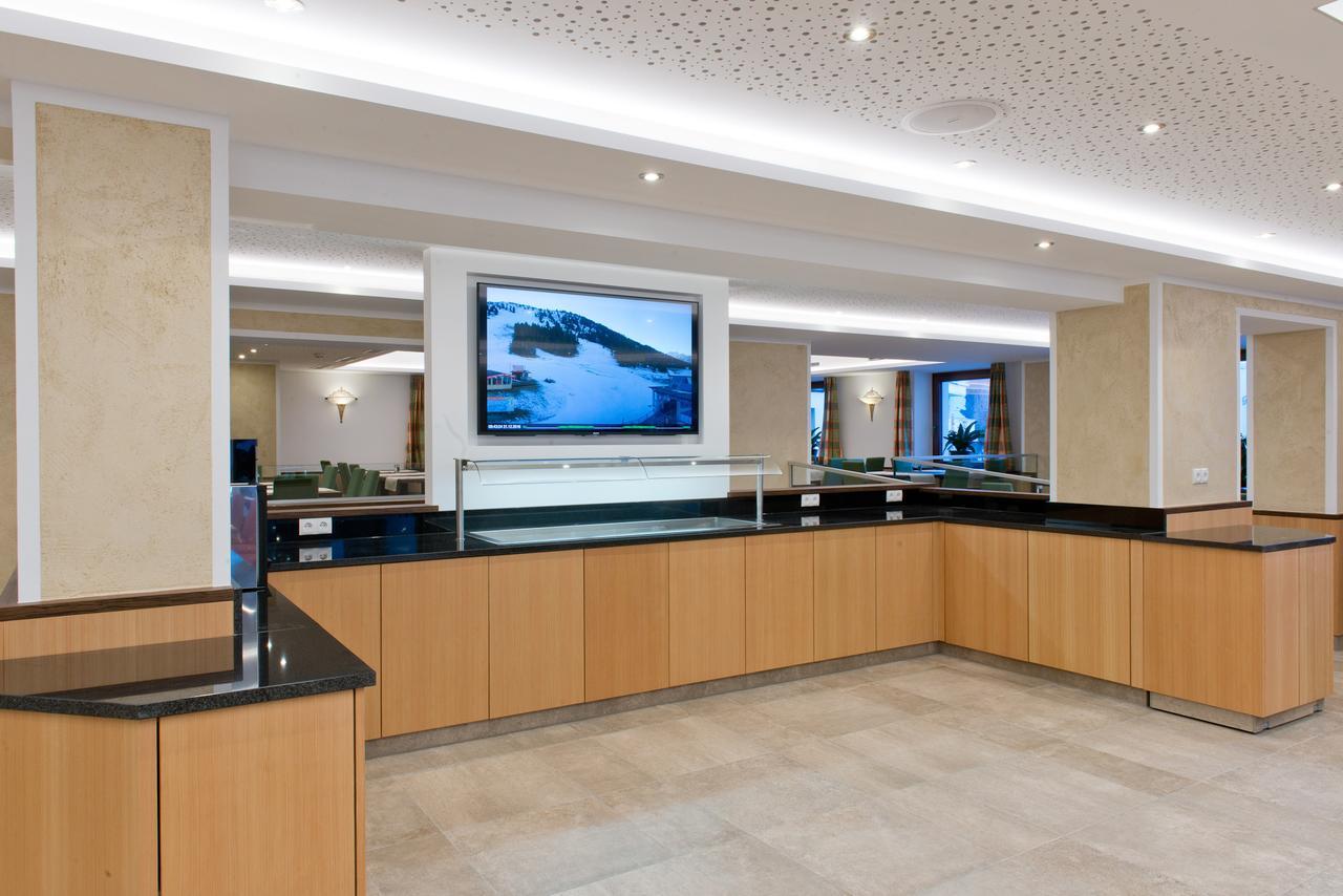 צל אם צילר Hotel Neuwirt מראה חיצוני תמונה